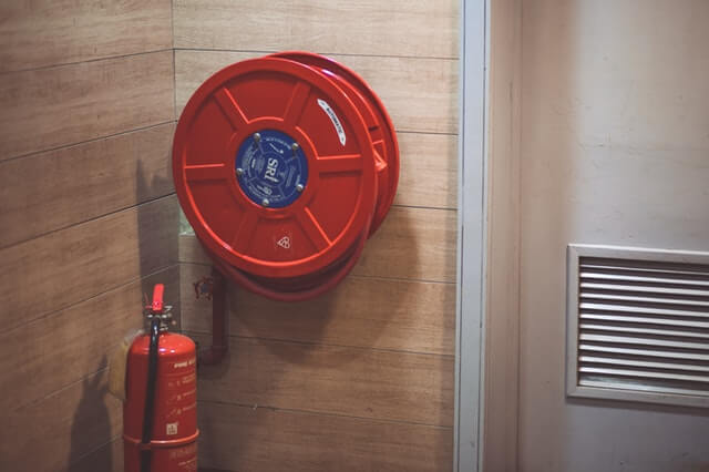 Ausbildung und betriebliche Weiterbildung in den Bereichen der Arbeitssicherheit und des Brandschutzes