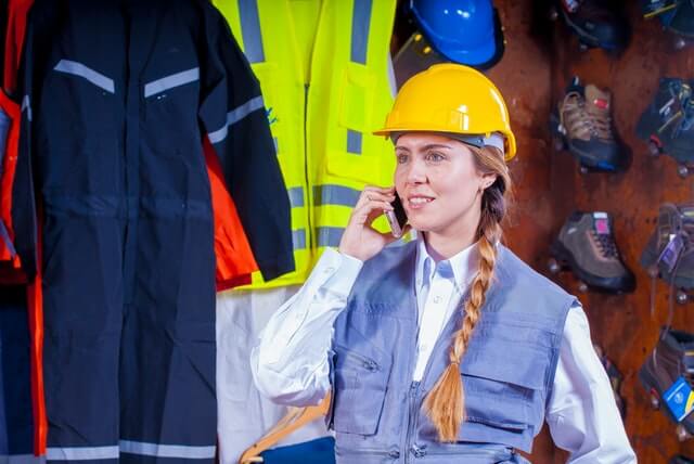 Arbeitssicherheit und Brandschutz sind die elementaren Betrachtungsfelder wenn es um den Komplexen Arbeitsschutz geht.
